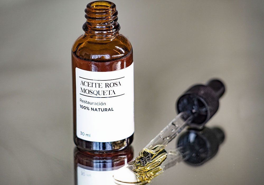 Aceite rosa mosqueta de Botica 44, ideal para nutrir y revitalizar la piel