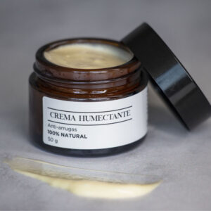 Crema humectante antiarrugas de Botica 44, para una piel suave y rejuvenecida